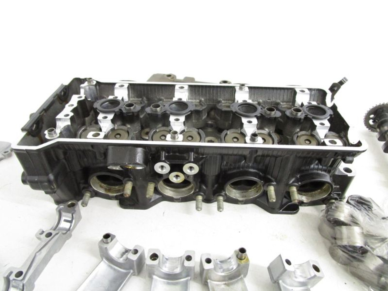 04 Kawasaki Ninja ZX10R Cylinder Head 11008-0041 2004-2005